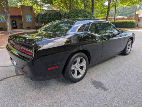 2015 Dodge Challenger SXT