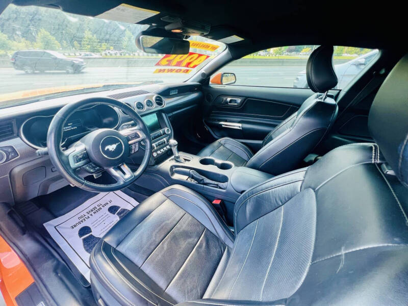 2021 Ford Mustang EcoBoost Premium