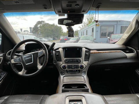 2017 GMC Yukon Denali