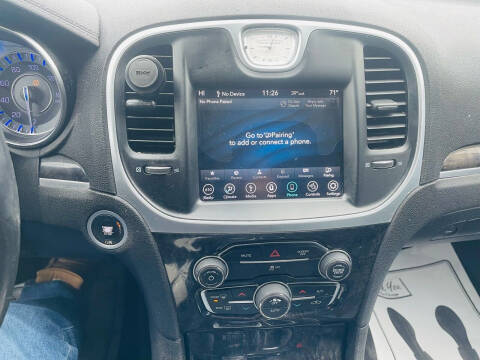 2018 Chrysler 300 Limited