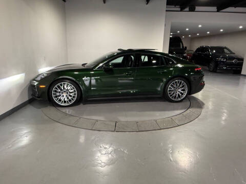 2025 Porsche Panamera 4 E-Hybrid