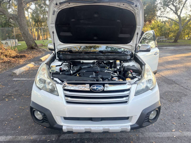 2013 Subaru Outback 2.5i Limited