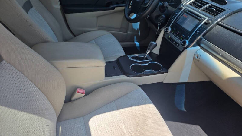 2012 Toyota Camry LE