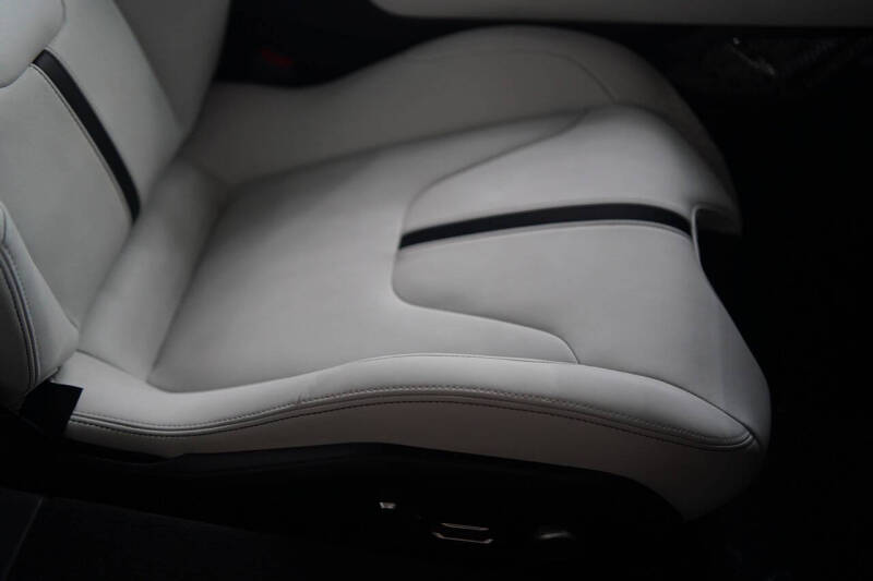 2024 Lotus Emira V6 First Edition