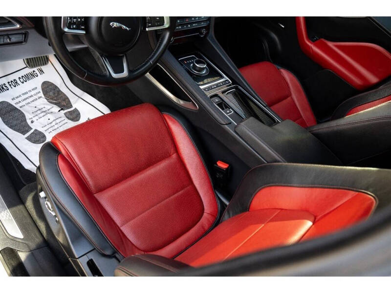 2020 Jaguar F-PACE Checkered Flag Limited Edition