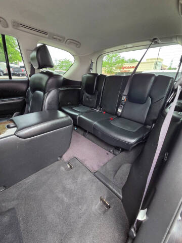 2015 Infiniti QX80