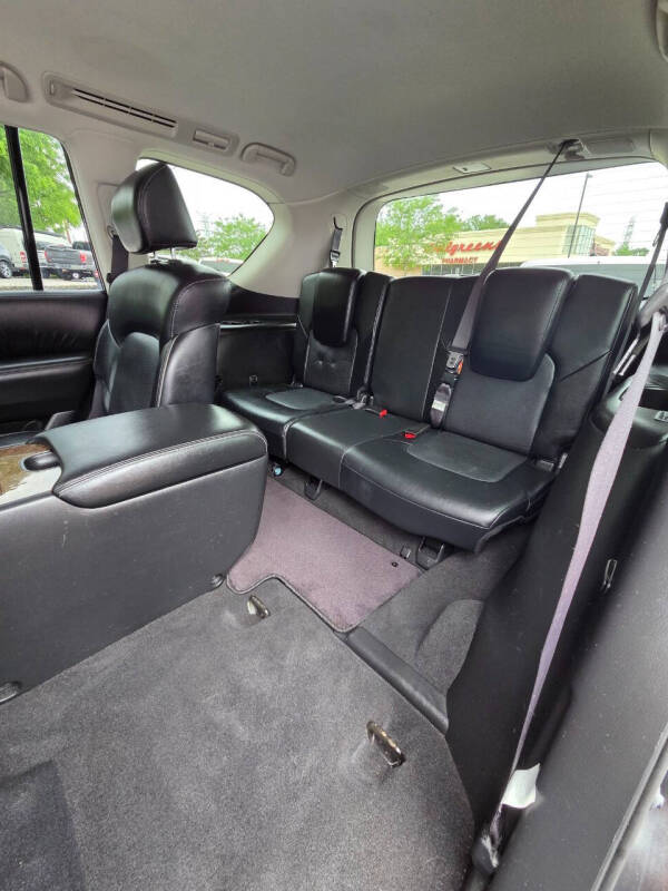 2015 Infiniti QX80