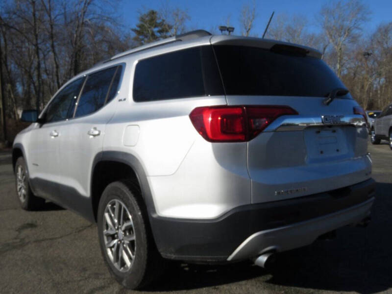2019 GMC Acadia SLE-2