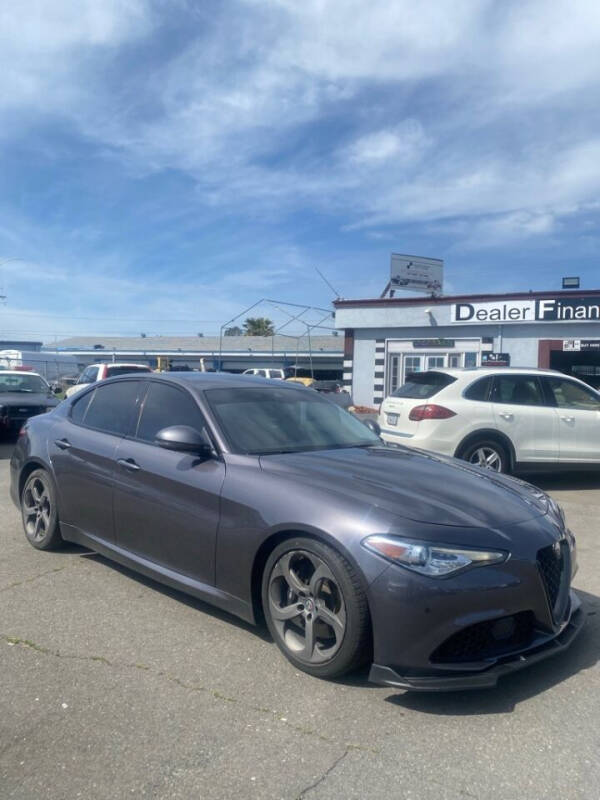 2018 Alfa Romeo Giulia for sale at Dealer Finance Auto Center LLC in Sacramento CA