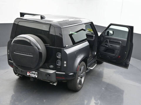2023 Land Rover Defender 90 V8