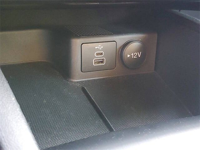 2024 Ford Escape Hybrid ST-Line Select