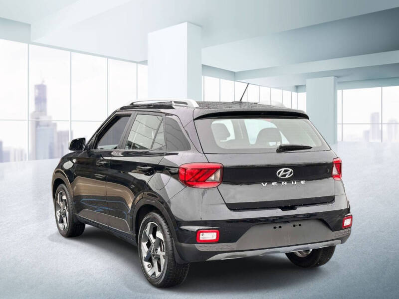 2023 Hyundai Venue SEL