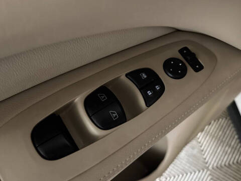 2018 Nissan Pathfinder Platinum