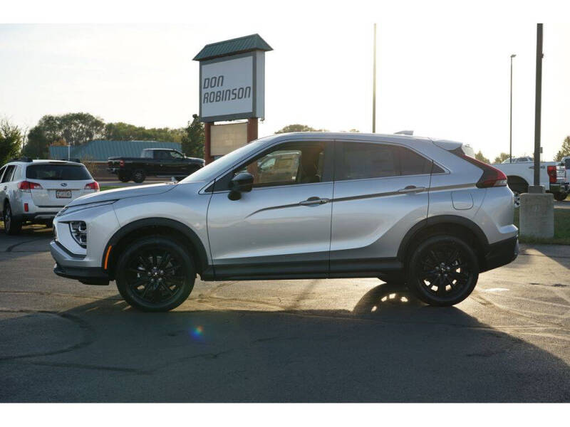 2025 Mitsubishi Eclipse Cross LE