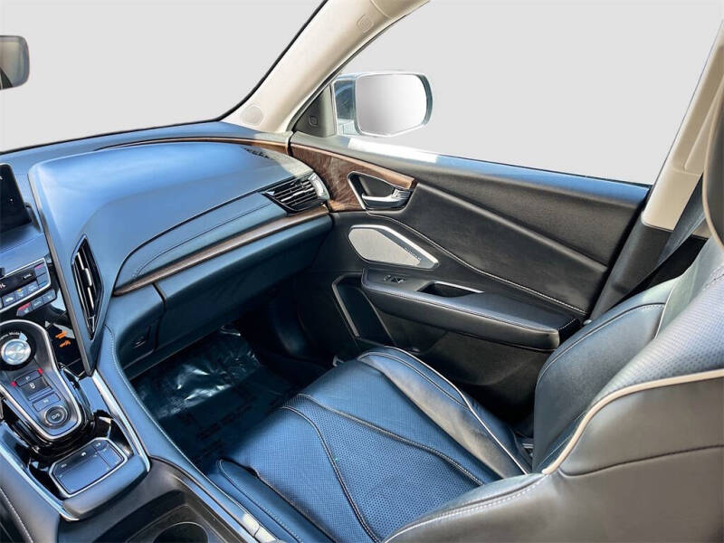 2023 Acura RDX SH-AWD w/Advance