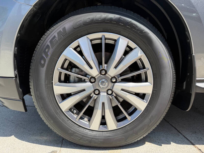 2018 Nissan Pathfinder S