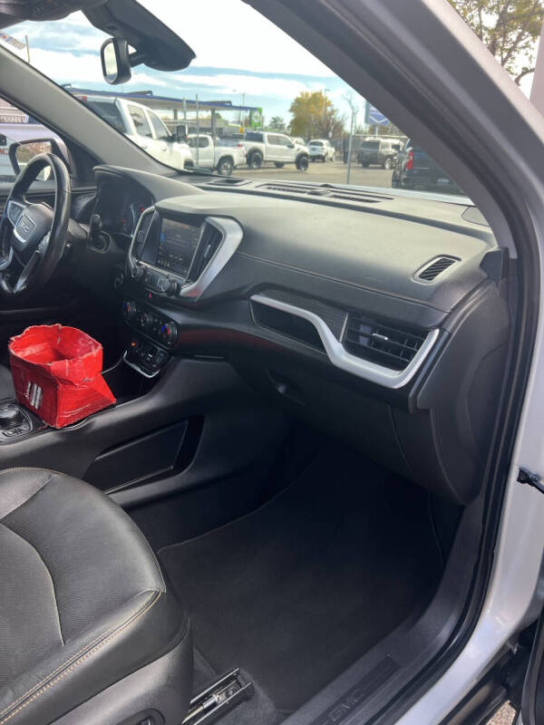 2020 GMC Terrain SLT