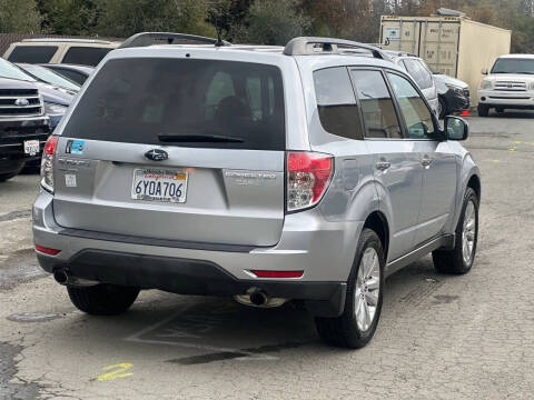 2013 Subaru Forester 2.5X Limited