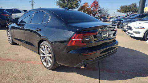 2019 Volvo S60 T5 Momentum