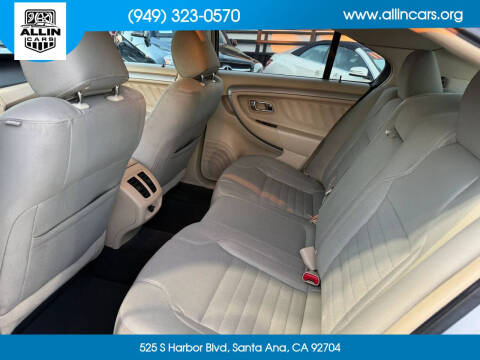 2016 Ford Taurus SE