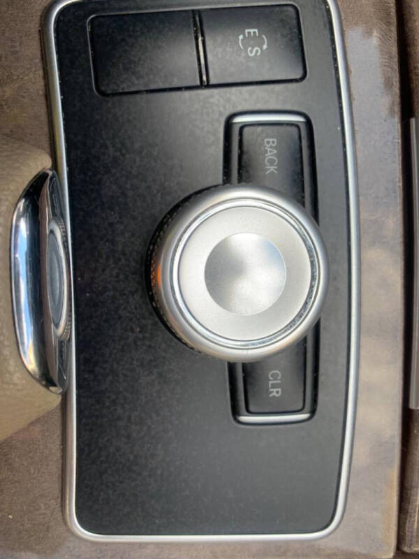 2011 Mercedes-Benz E-Class