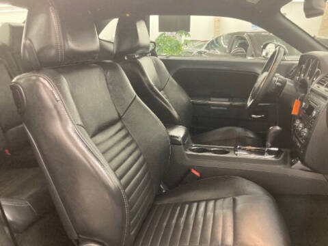 2012 Dodge Challenger SXT