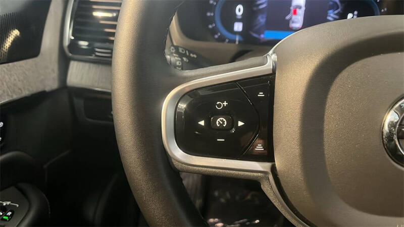2023 Volvo XC90 B6 Ultimate Bright Theme 7P