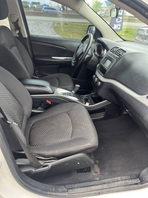 2015 Dodge Journey SE
