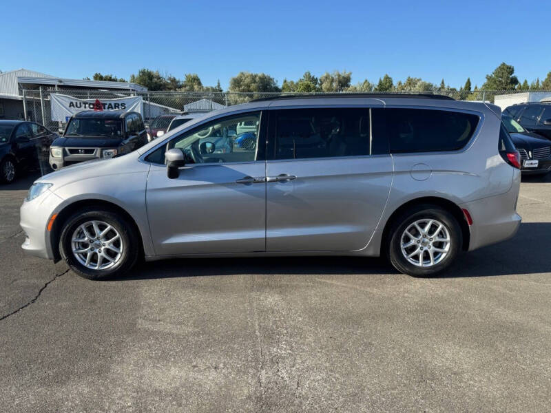 2021 Chrysler Voyager LXi