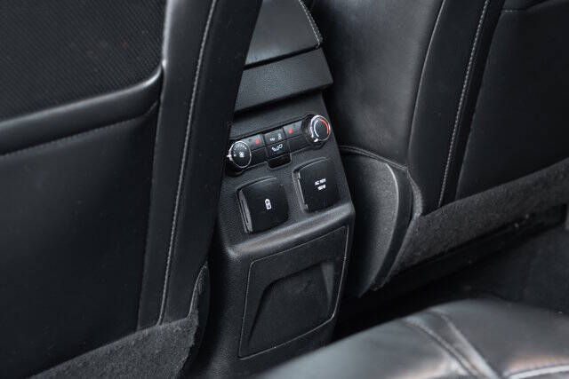 2019 Ford Explorer Platinum