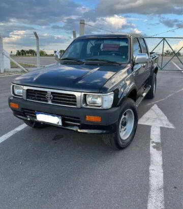 2000 Toyota Hilux