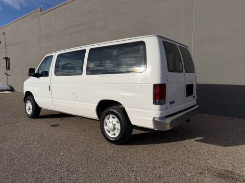 2007 Ford E-Series E-150 XLT