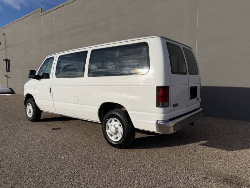 2007 Ford E-Series E-150 XLT