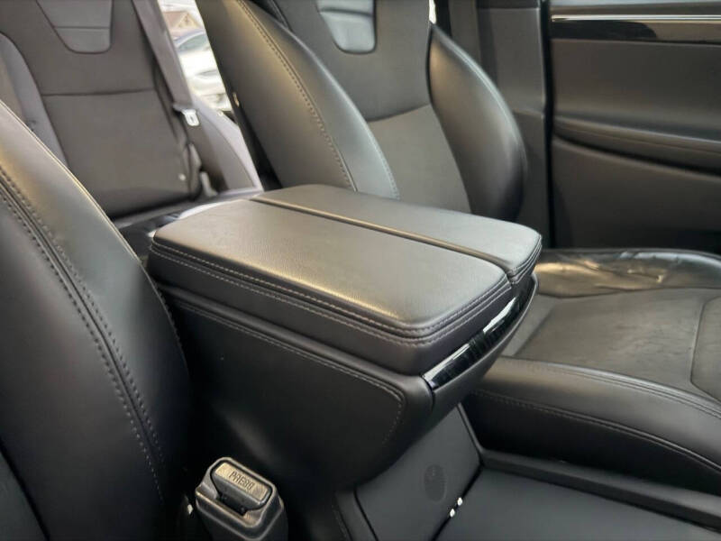 2016 Tesla Model X 75D