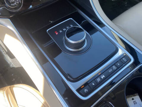 2017 Jaguar XE 25t Prestige