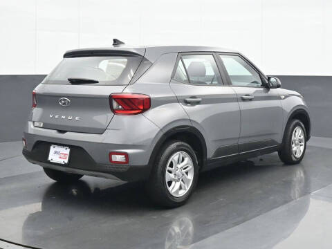 2022 Hyundai Venue SE