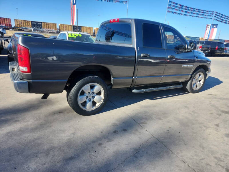 2004 Dodge Ram 1500 ST