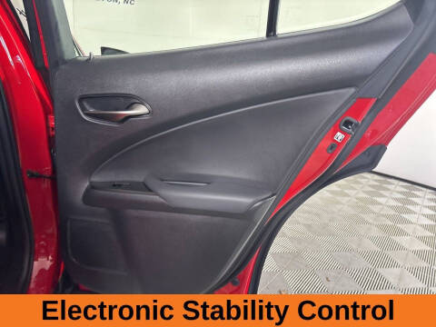 2025 Lexus UX 300h Premium