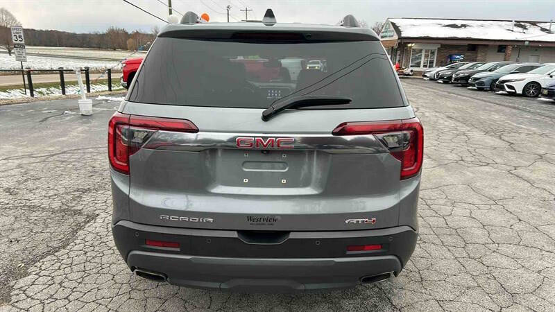 2021 GMC Acadia AT4