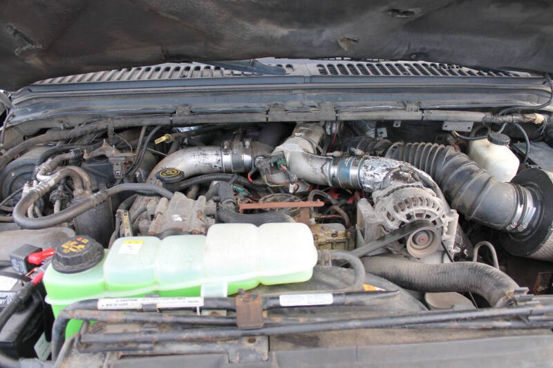 2001 Ford Excursion XLT