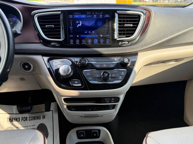 2017 Chrysler Pacifica Limited