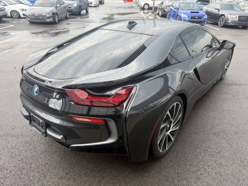 2016 BMW i8