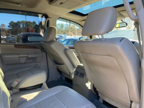 2010 Nissan Armada Platinum