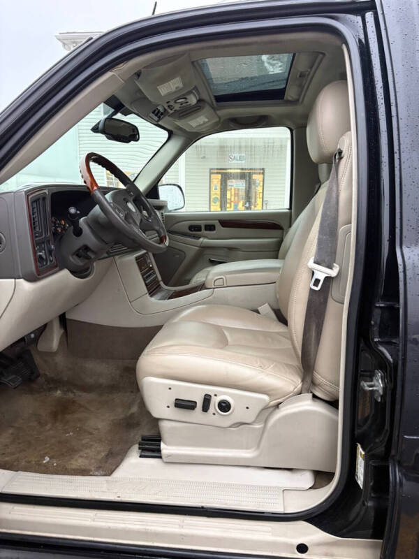 2005 Cadillac Escalade