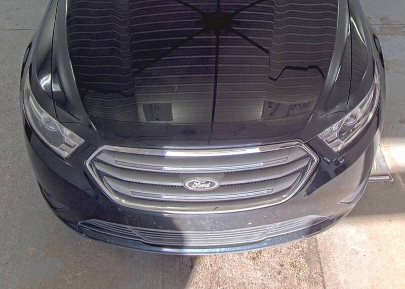 2015 Ford Taurus SEL