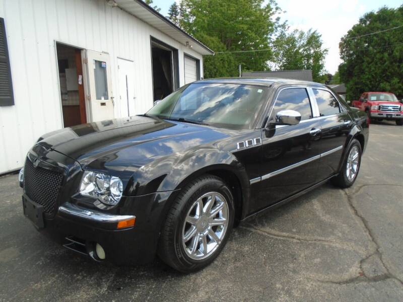 2005 Chrysler 300 for sale at Northland Auto Sales in Dale WI