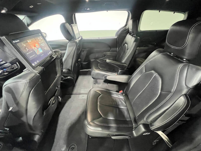 2018 Chrysler Pacifica Touring L Plus