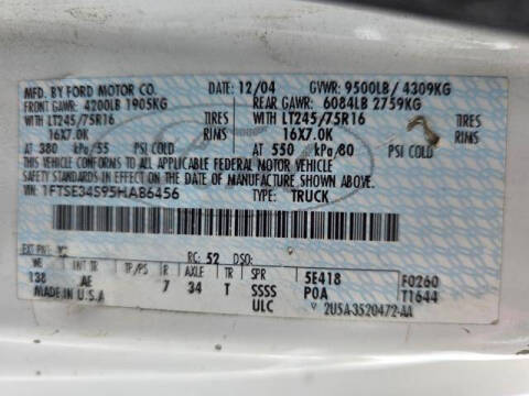 2005 Ford E-Series E-350 SD