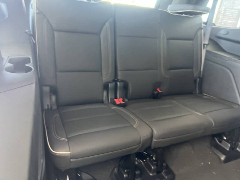 2025 Chevrolet Tahoe Premier