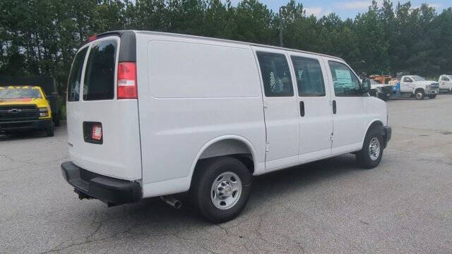 2025 Chevrolet Express 2500